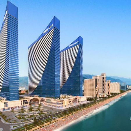Delux Sea View Aparthotel In Orbi City Батуми Екстериор снимка